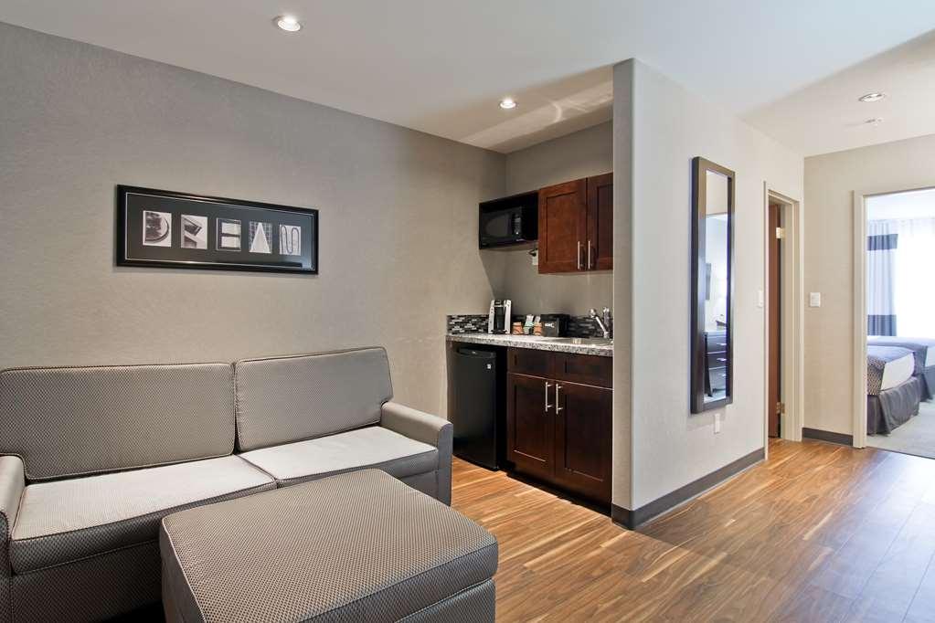 Home Inn & Suites Regina Airport Bilik gambar